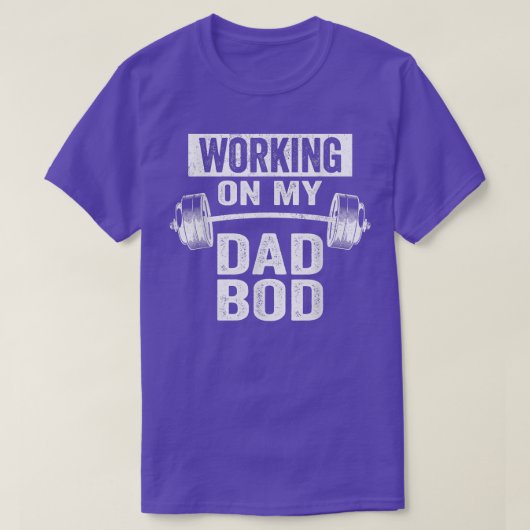 Working On My パパBod おもしろい Fat Daddy Gym おもしろい Tシャツ (デザイン正面)