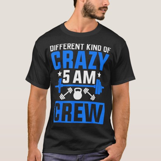 Workout Squad 5am Crew Funny Gym Quote  Tシャツ (正面)