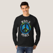 World Peace On Earth Love and Kindness Tシャツ (正面フル)