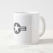 World War 2 USAF Aircraft Insignia Banner ジャンボコーヒーマグカップ (正面右)