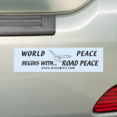WORLDPEACEbegins バンパーステッカー (車上)