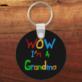 WOWおばあちゃんTシャツとギフト キーホルダー (正面)