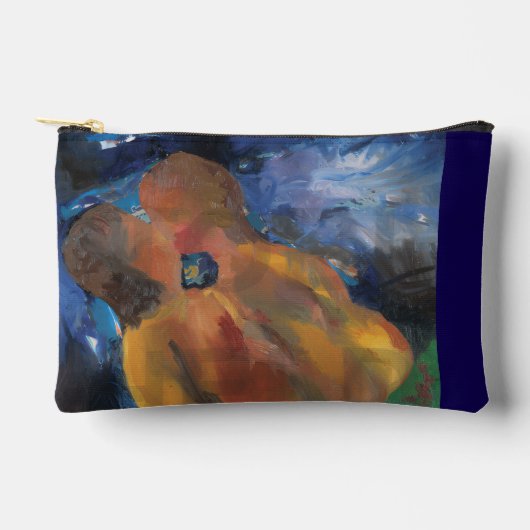 Wrap yourself in a Kiss アクセサリーポーチ (正面)