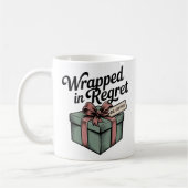 Wrapped in Regret | クリスマスの哀愁ユーモア コーヒーマグカップ (左)