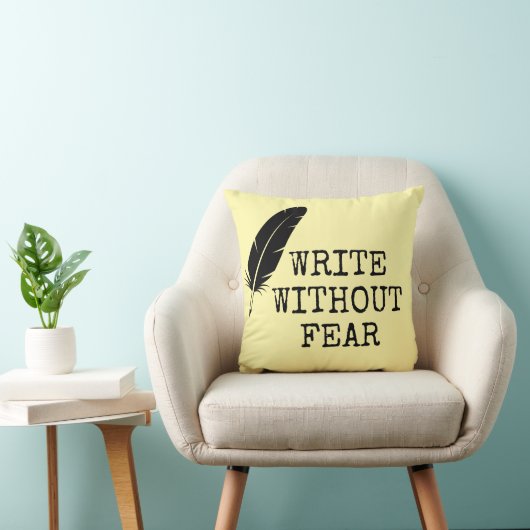 Write Without Fear Edit Without Mercy Writers クッション (椅子)