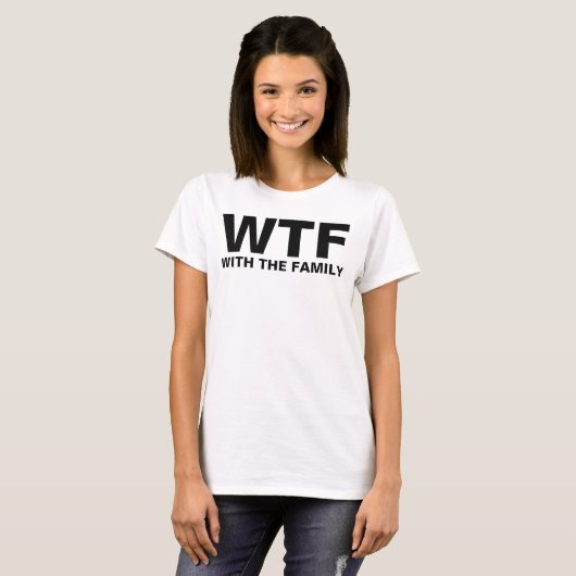 WTF：家族と Tシャツ (正面フル)