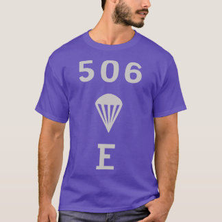 WW2第506パラシュート歩兵連隊E中隊の旗 Tシャツ