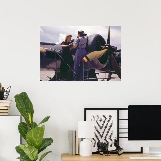 WW2 Women Airplane Mechanics ポスター (ホームオフィス)