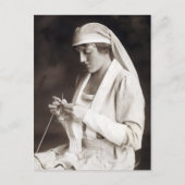 WWIナース編み物セーター ポストカード (正面)