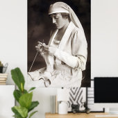 WWI Nurse knitting Sweater ポスター (ホームオフィス)