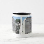 WWIIの記念物 マグカップ (中央)