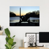 WWII Howitzer Silhouette ポスター (ホームオフィス)