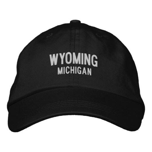 Wyoming Michigan Embroidered Baseball Hat 刺繍入りキャップ (正面)