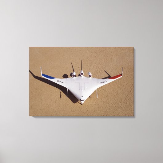X-48Bブレンドウイング体無人航空機3 キャンバスプリント (正面)