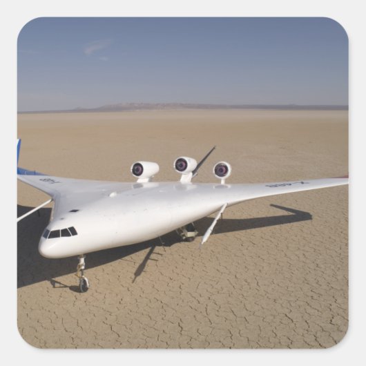 X-48Bブレンドウイング体無人航空機4 スクエアシール (正面)