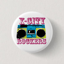X-CITYのロッカーのバッジ