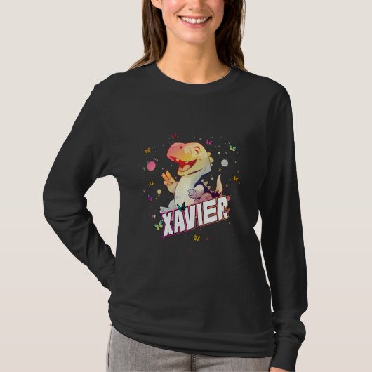 XAVIER – かわいい恐竜の少年の名前 Tシャツ (正面)
