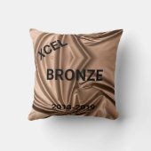 Xcel Bronzeカスタマイズ可能な体操装飾用クッション クッション (裏面)