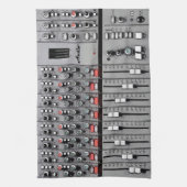 XLのスタジオのギアのカバー: 可聴周波ミキサーのデザイン キッチンタオル (縦)