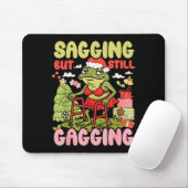 Xmas Funny Frog Meme Christmas Sagging But Still G マウスパッド (マウス)
