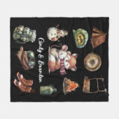 Xmas Holiday Couple Adventure Fox Mouse Black フリースブランケット (正面(横))