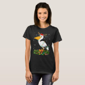 Xmas Holiday Reindeer Hat Santa Pelican Bird Chris Tシャツ (正面フル)