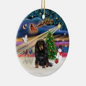 Xmas Magic - 長毛ダックスフント ブラックタン セラミックオーナメント (右)