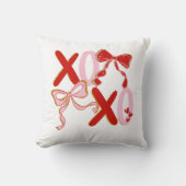 XO Valentine pillow gift | Cute XOXO Love Pullover クッション (正面)
