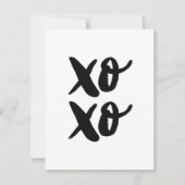 xo.XO.バレンタインの抱擁とキス。ブラック シーズンカード (正面)