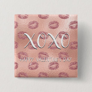 XOXOのバレンタインデーのピンクのバラの金ゴールドの口紅 缶バッジ