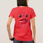 XOXOデザインの鮮やかな赤い唇 Tシャツ (裏面)