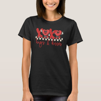 XOXOハグ&キスおもしろいハートグルーヴィレトロ価 Tシャツ