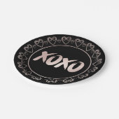 XOXOハート赤面ピンク |手書き文字のブラシストローク ペーパープレート (アングル)