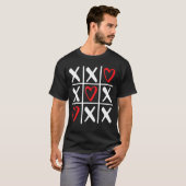 XoxoバレンタインデーハートXoラブバレンタインデー Tシャツ (正面フル)