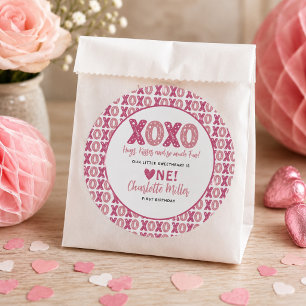 XOXO ハグとキス バレンタインデー 1歳の誕生日 ラウンドシール