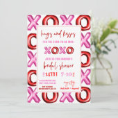 XOXO ホイル風船 ハグとキスがたまらない奥様へ 招待状 (スタンド正面)