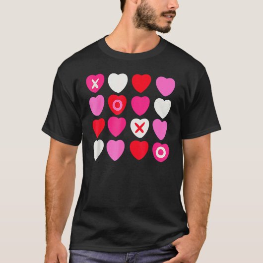 XOXO Hearts Valentine's Day for Him Her Kids Tシャツ (正面)