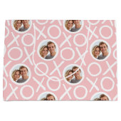 XOXO Hugs & Kisses 2 Photo Pastel Pink Modern ラージペーパーバッグ (正面)