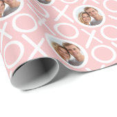 XOXO Hugs & Kisses 2 Photo Pink Brush Script ラッピングペーパー (ロールコーナー)