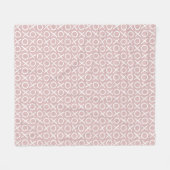 XOXO Hugs & Kisses Dusty Pink Modern Pattern フリースブランケット (正面(横))