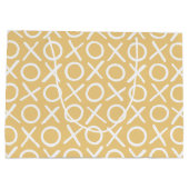 XOXO Hugs & Kisses Yellow Birthday Brush Script ラージペーパーバッグ (裏面)