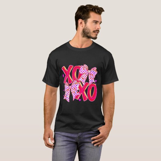 Xoxo Valentines Day Love Funny Coquette Bow Checke Tシャツ (正面フル)