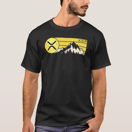 Xrp Crypto Moon Mountain Xrp Cryptocurrency Tシャツ (正面)