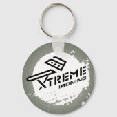Xtreme Ironing Keychain 2 キーホルダー (正面)