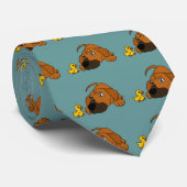XXゴム製アヒルの漫画を持つブラウンの小犬 ネクタイ (ロール)