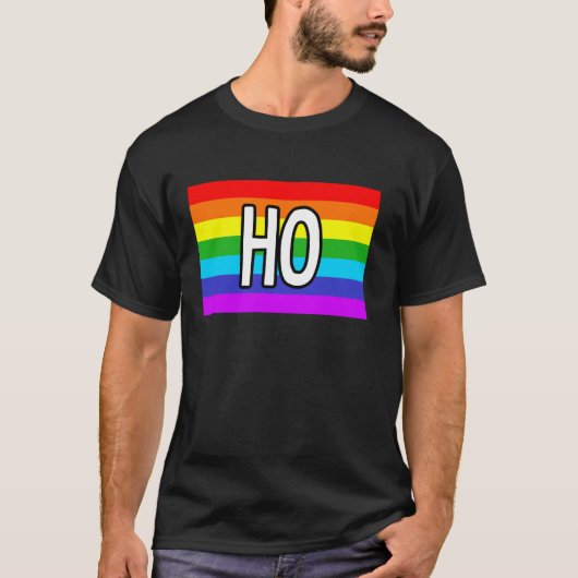 XXX Gay Gifts and LGBT Pride Stuff HO  Tシャツ (正面)