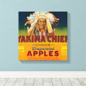 Yakima Chief Apple Label - Yakima, WA キャンバスプリント (インサイチュ (ウッドフロア))