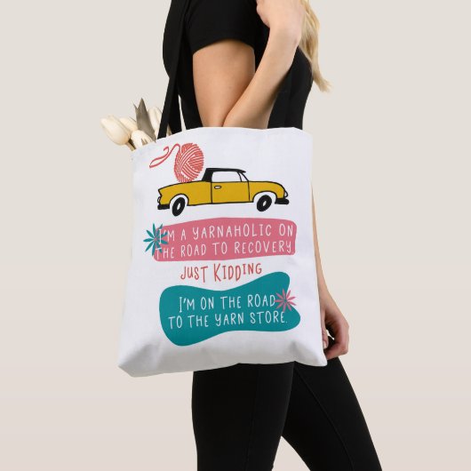 Yarnaholicのトラックのおもしろいなことわざw.の編み物ヤーン トートバッグ (クローズアップ)