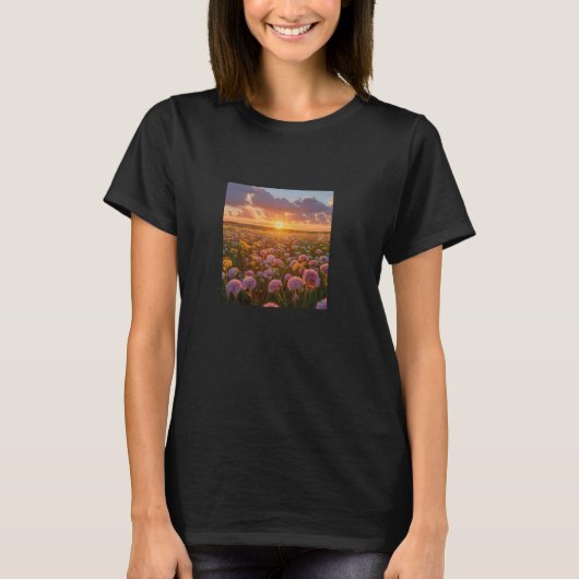 Yarrow Flower field美しいサンセットグラフィック Tシャツ (正面)