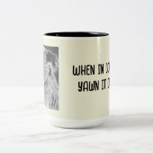 Yawning Koala-funny quote no2 ツートーンマグカップ (中央)